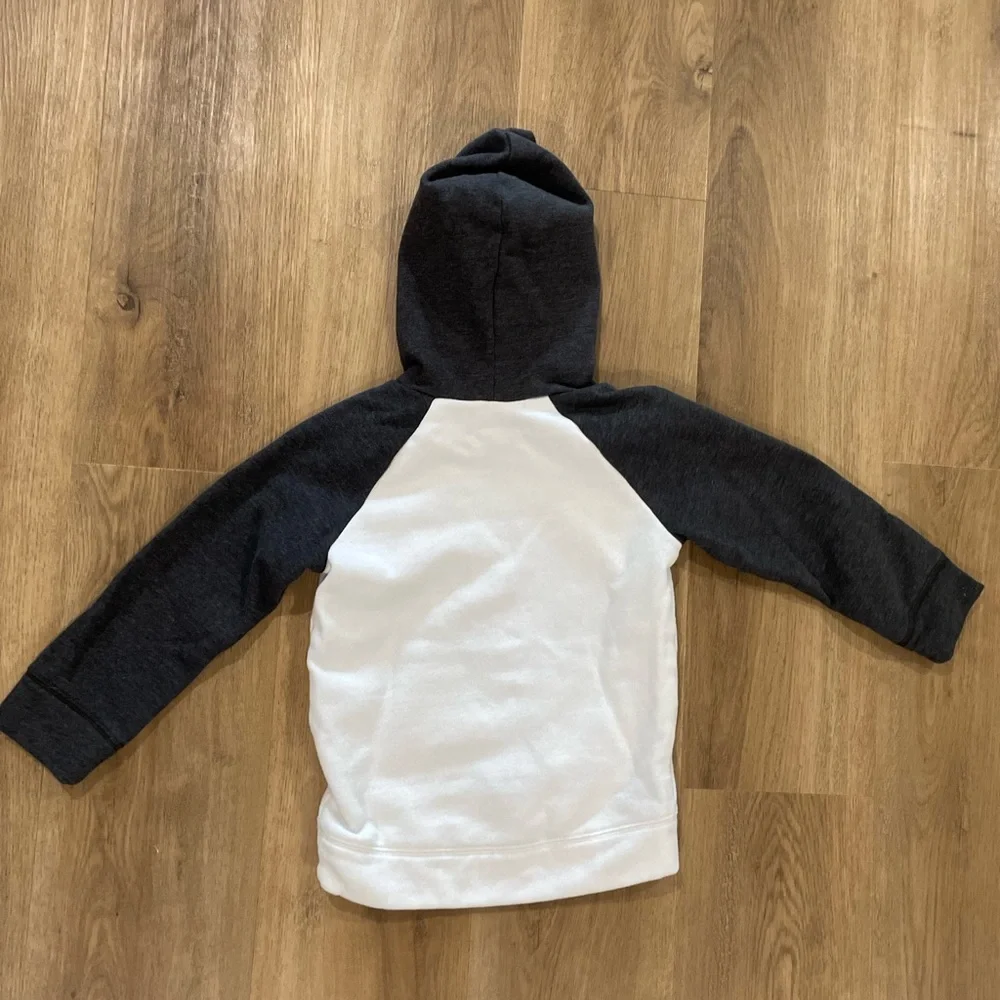 Jumping Beans softest, fleece, 5T‎ hoodie